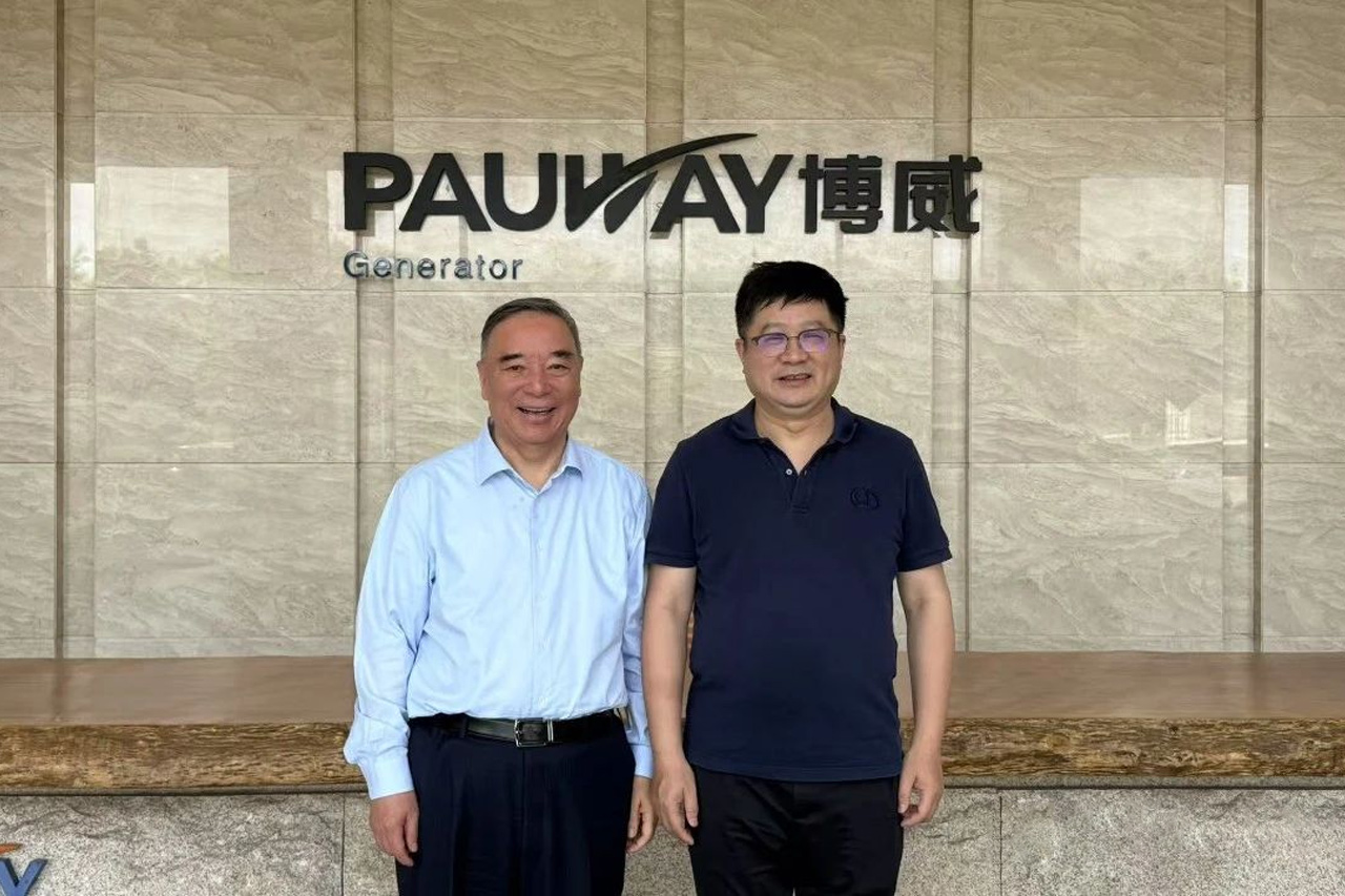 中国上市公司协会会长宋志平一行莅临太阳城官网发电机组工厂，，，，，共绘高端电力能源出海新蓝图